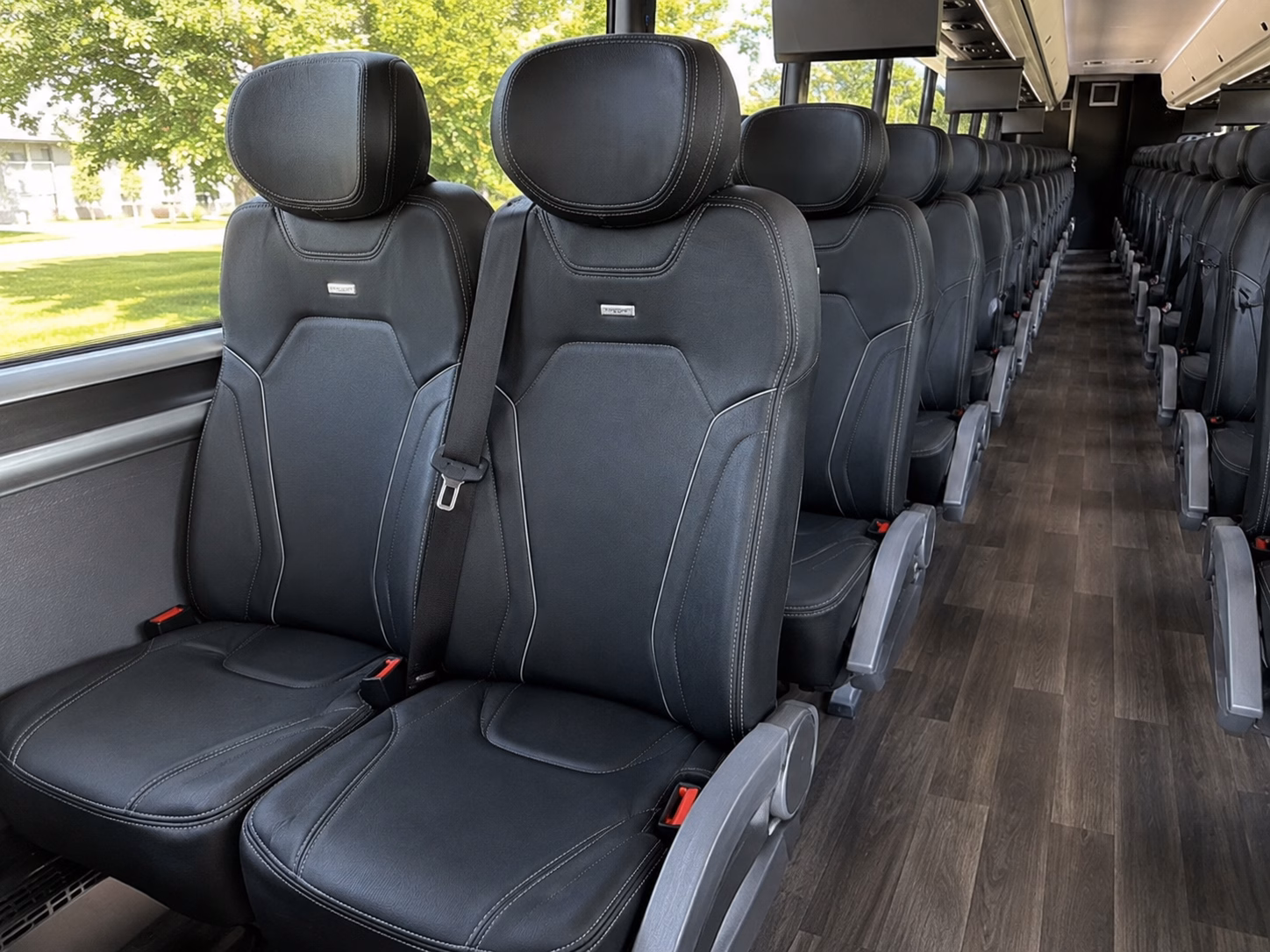 instant online bus rental quotes in kannapolis