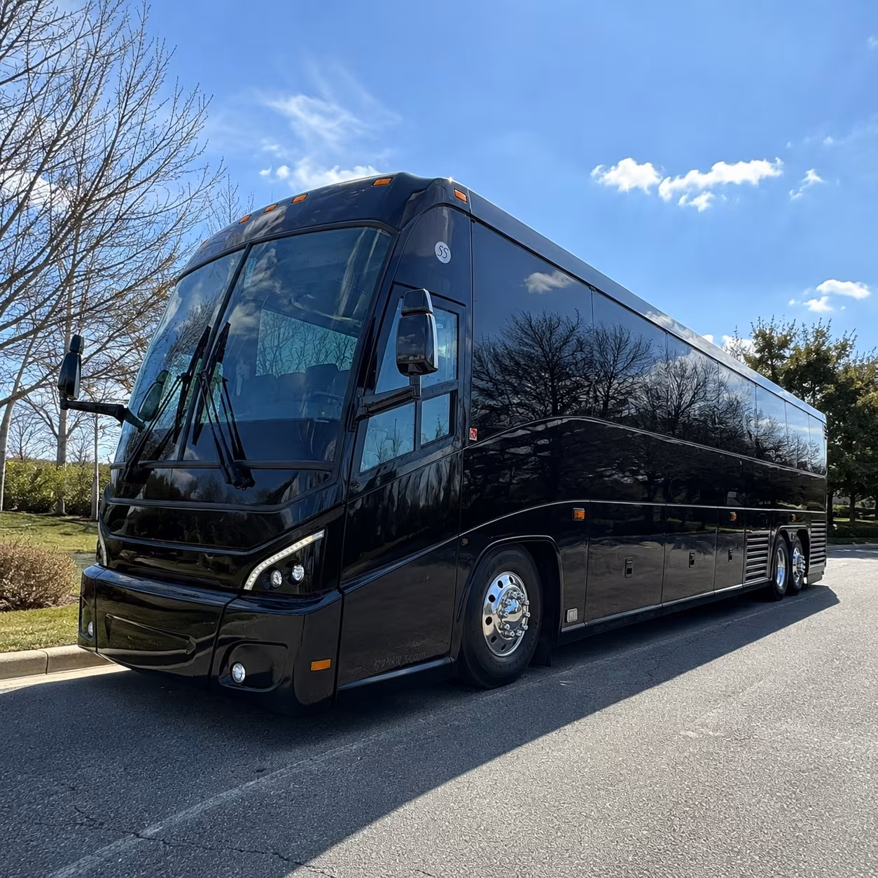 nascar race travel to charlotte motor speedway and away tracks